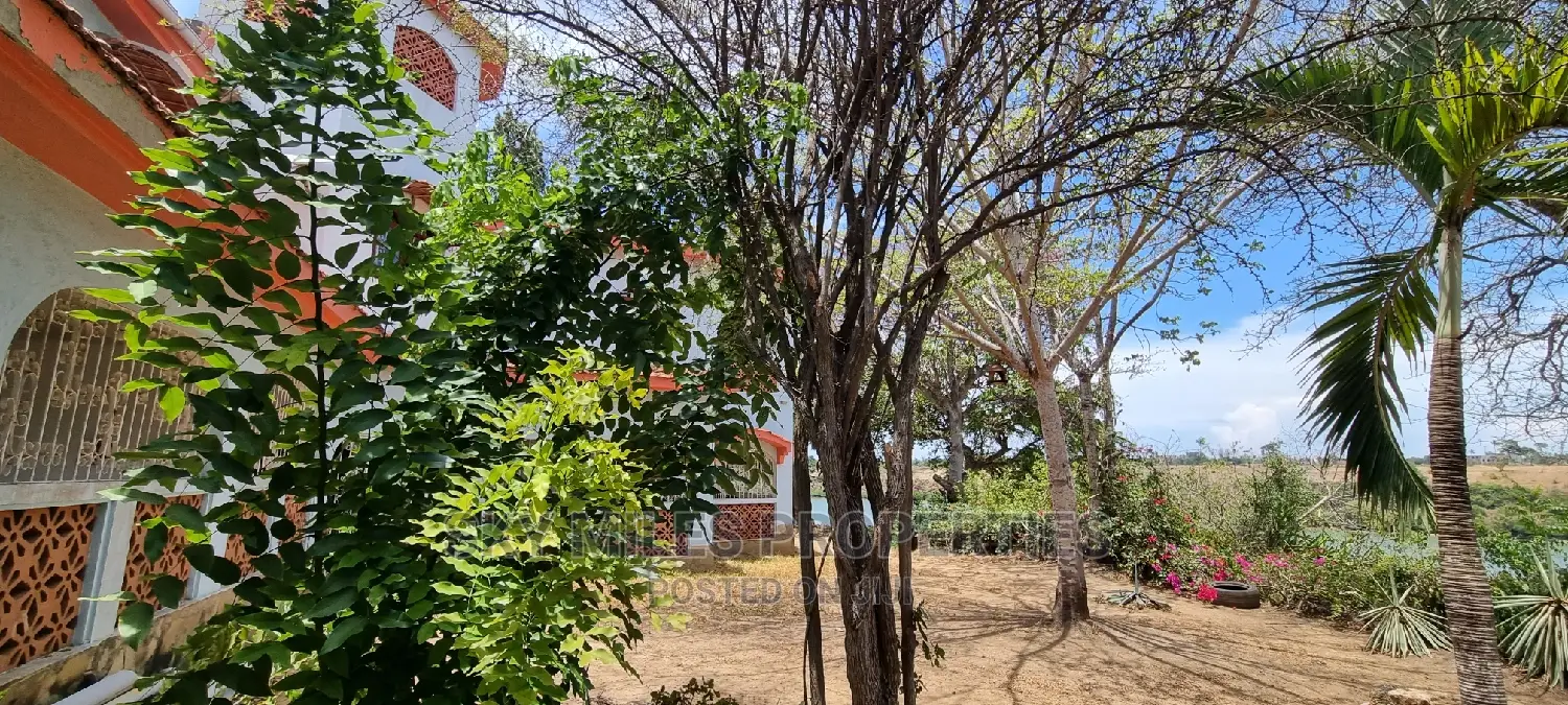 Spacious 7-Bedroom Maisonette in Mtwapa - Aloo Drive for Sale in Mtwapa
