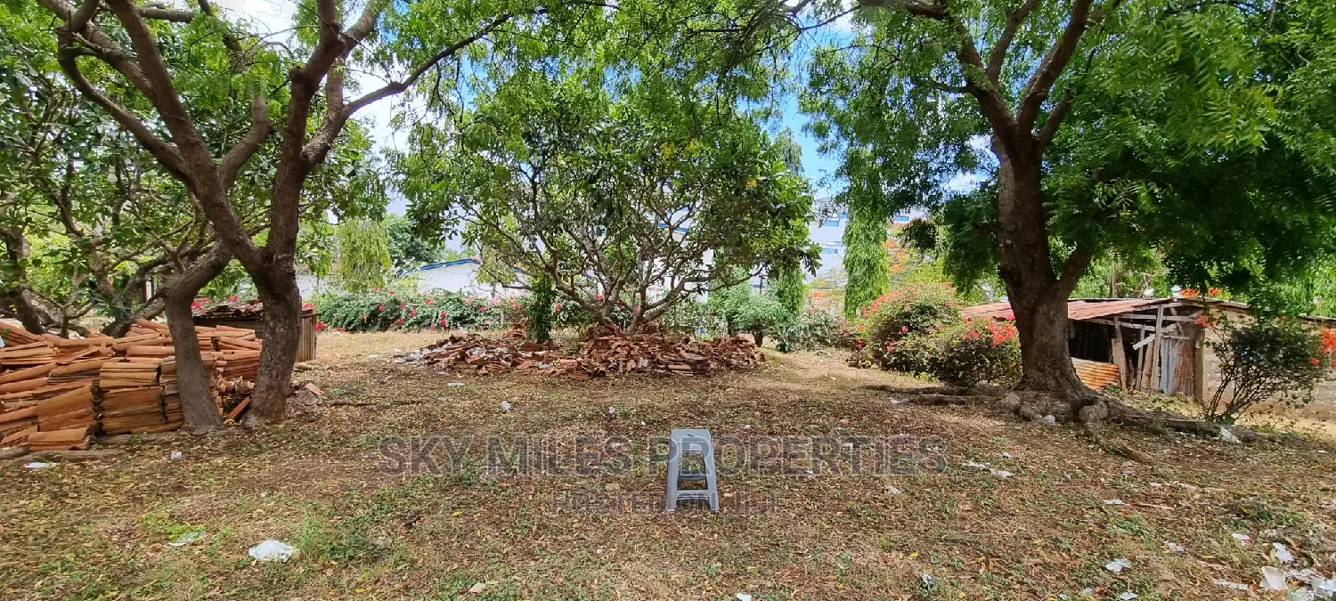 Commercial Land for Sale: Nyali Links Road - Kenya in Nyali