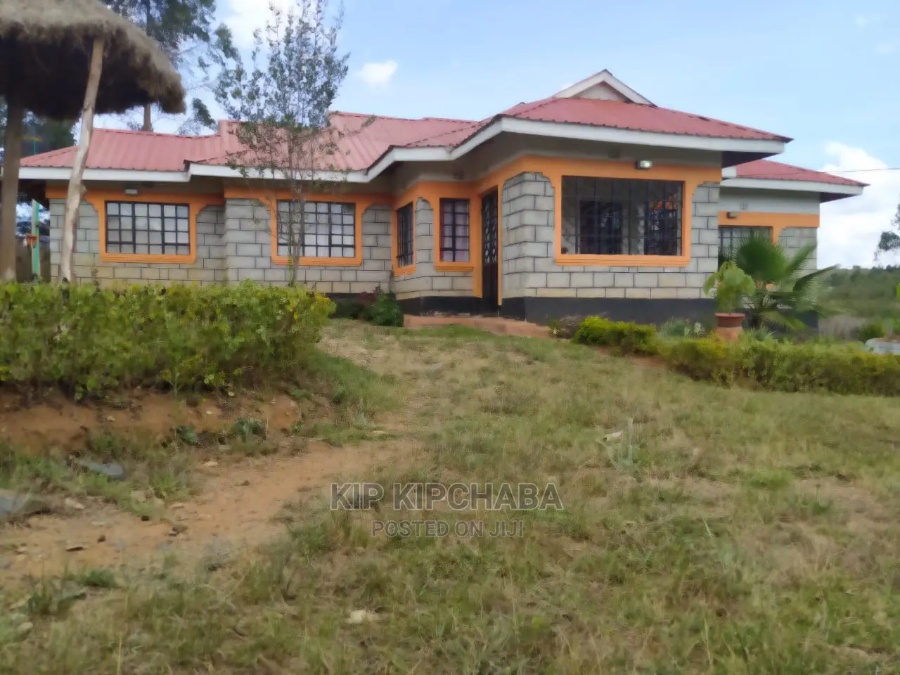 Spacious 4-Bedroom Bungalow in Segero, Kipkenyo - For Sale in Kipkenyo