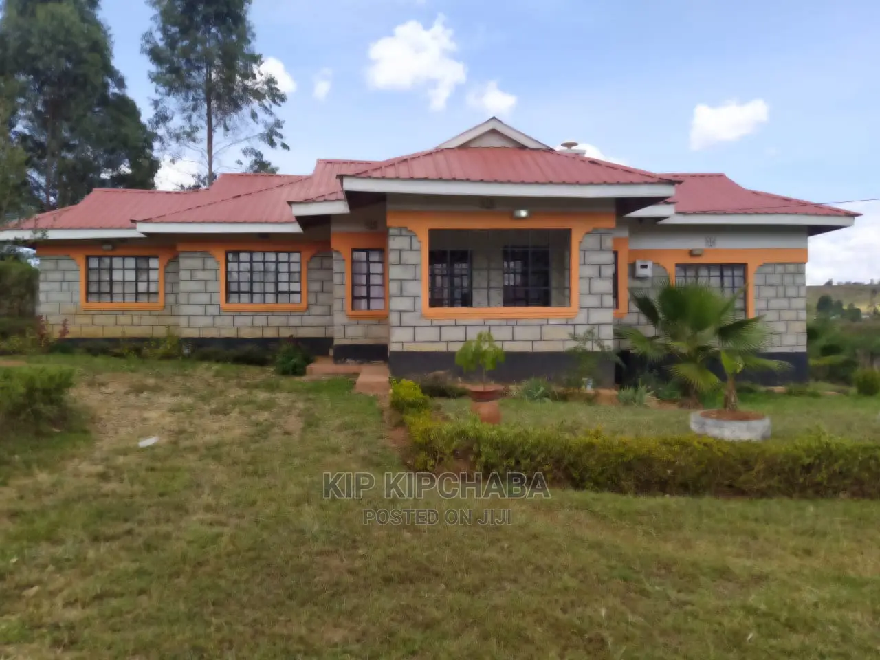 Spacious 4-Bedroom Bungalow in Segero, Kipkenyo - For Sale in Kipkenyo