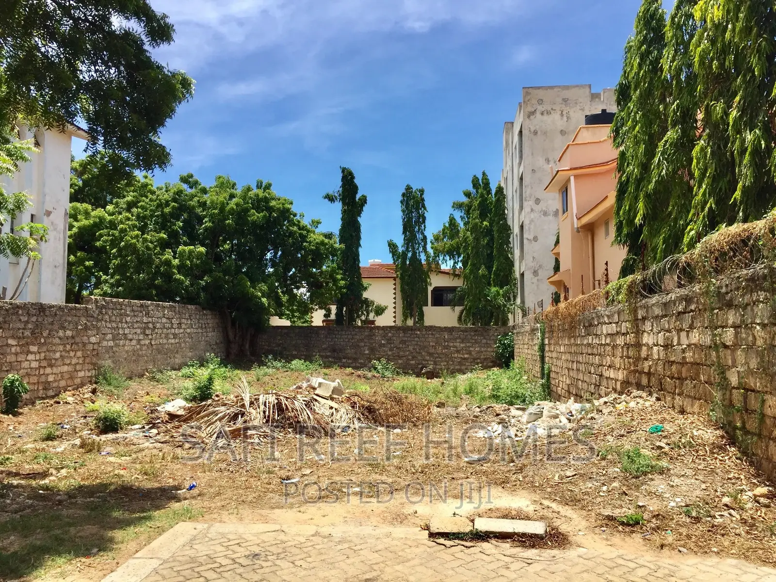 Luxury Gated Estate: 50 x 100 Plot for Sale in Nyali in Nyali
