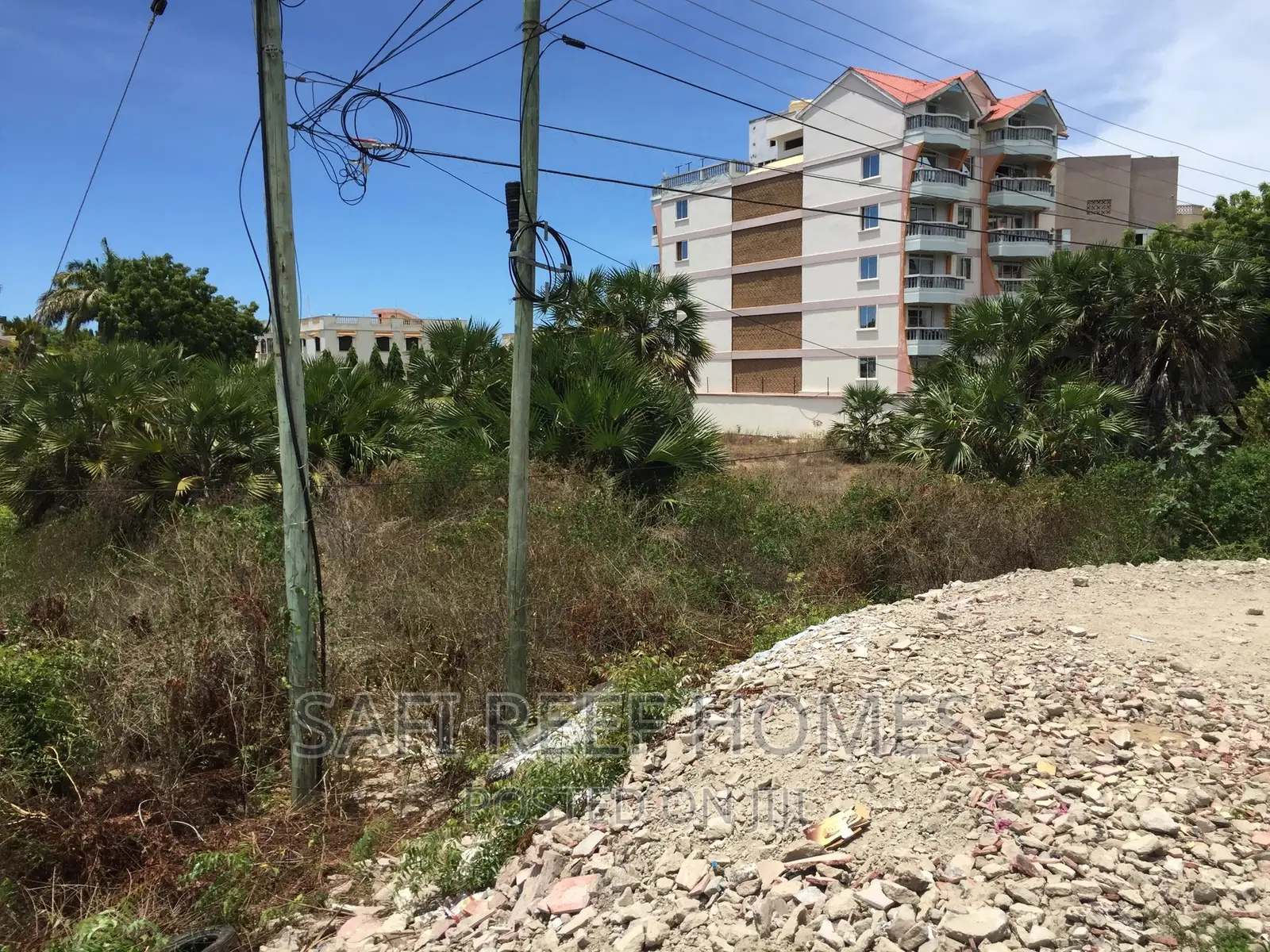 1/8 Valuable Plot for Sale in Links Road Nyali in Nyali