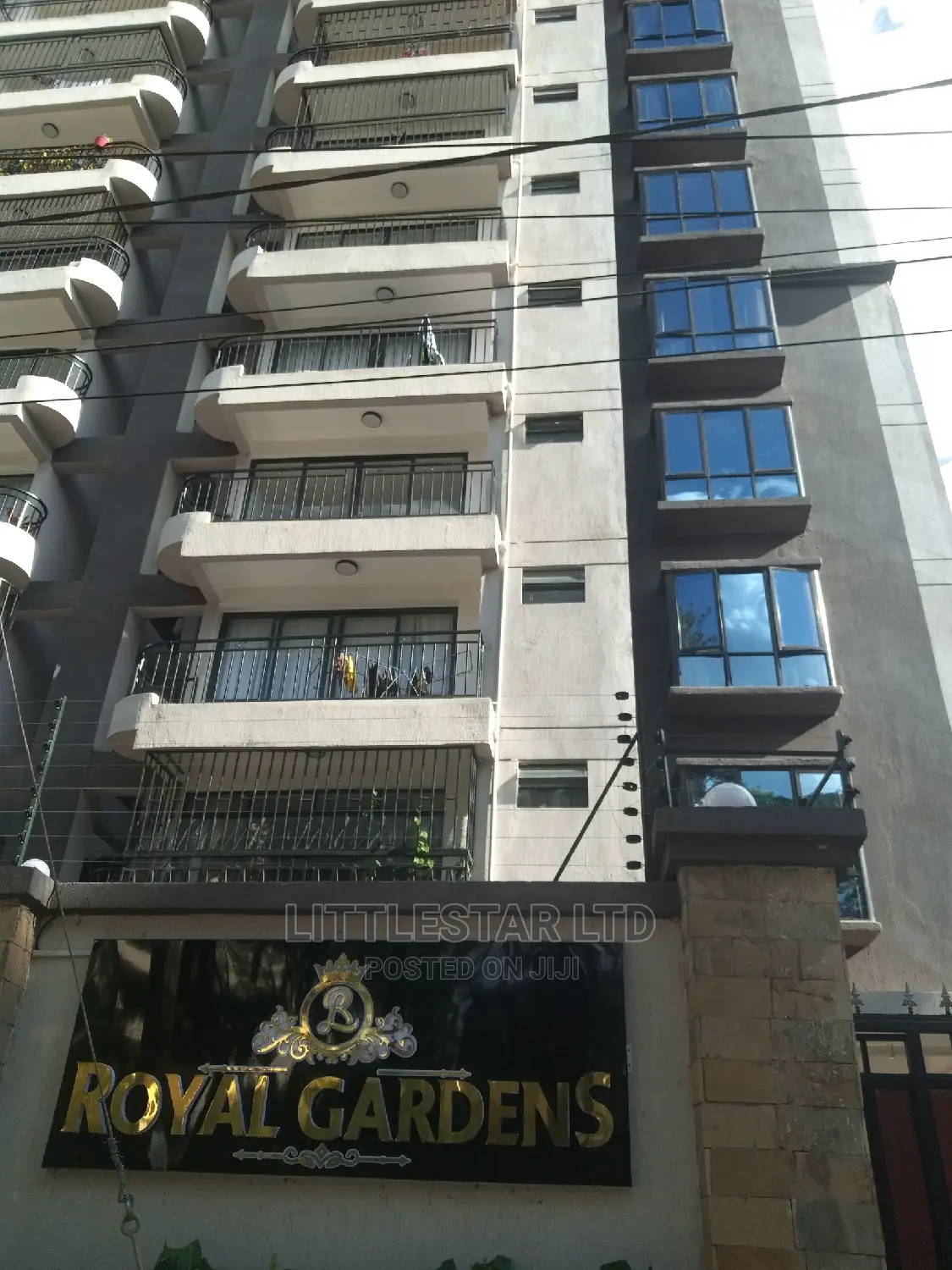 2bdrm Block of Flats in Royal Gardens, Hurlingham for sale in Hurlingham