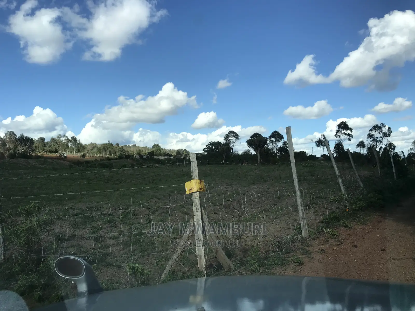 1 Acre Touching Tarmac Mua Hills in Mua Hills