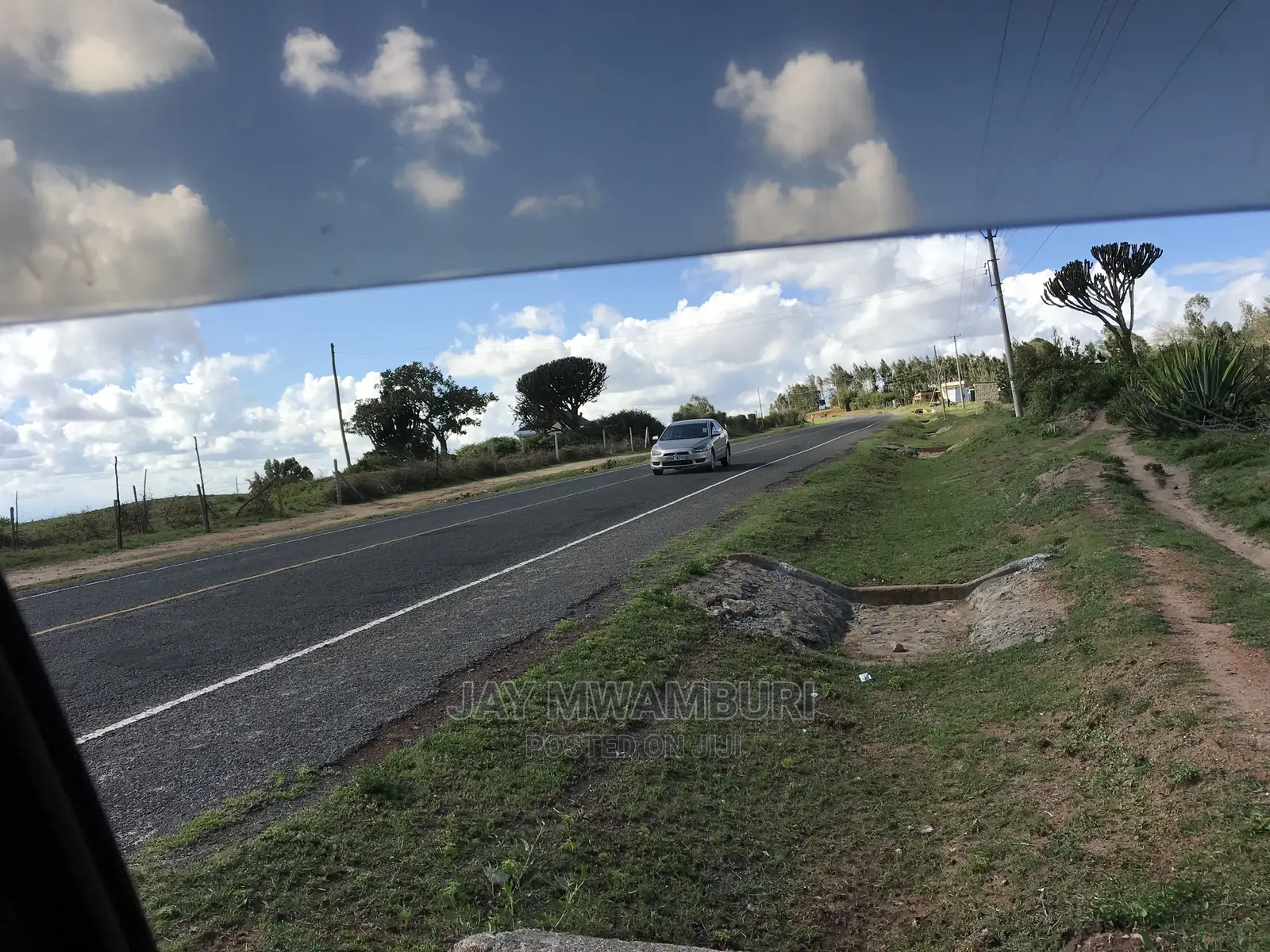 1 Acre Touching Tarmac Mua Hills in Mua Hills