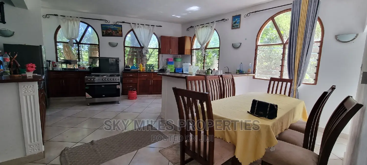 Spacious 3-Bedroom Furnished Apartment in La-Marina, Mtwapa Available Now in Mtwapa