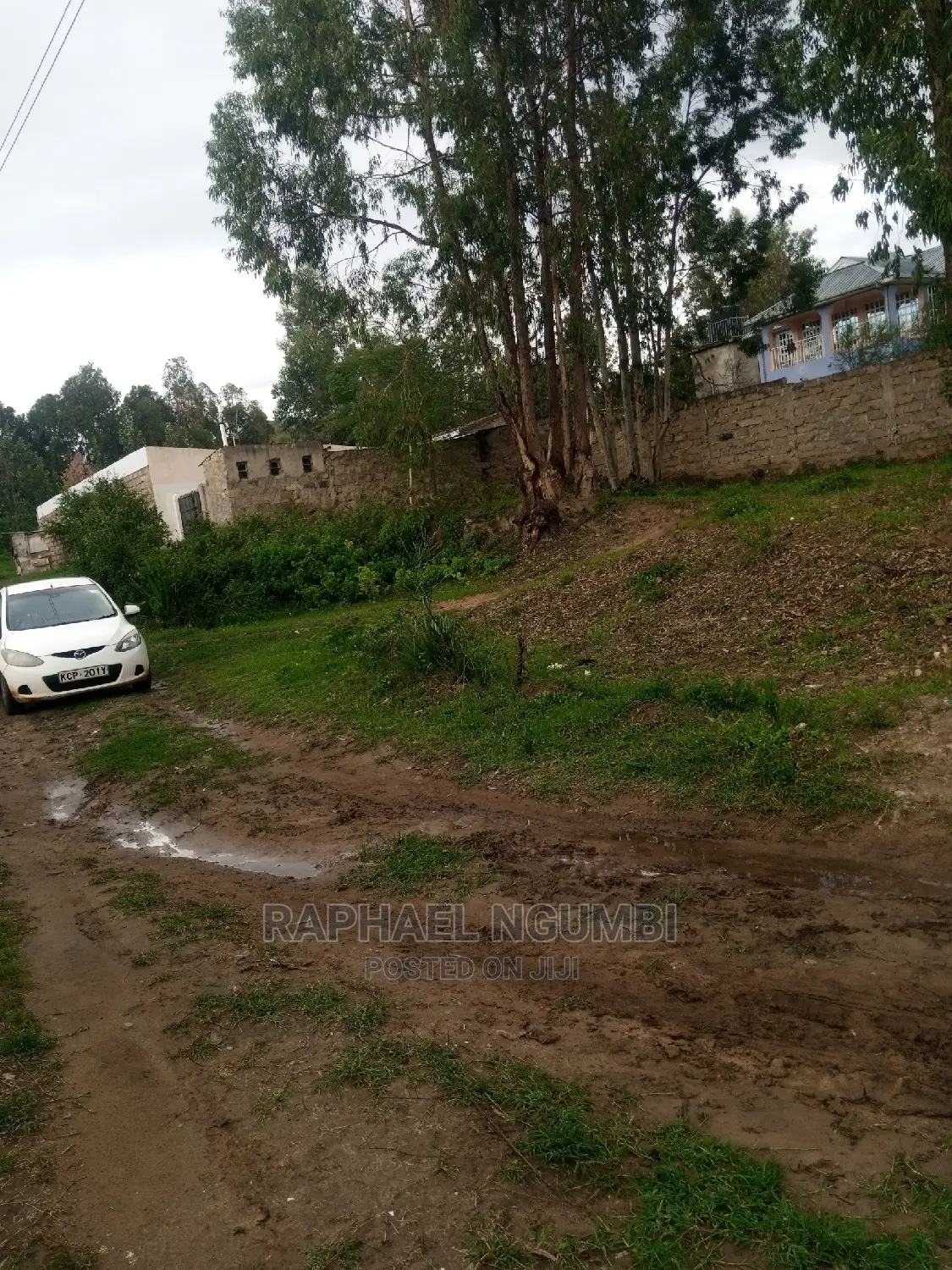 Large Plot Building: Ideal for Your Next Property Investment! in Machakos Town