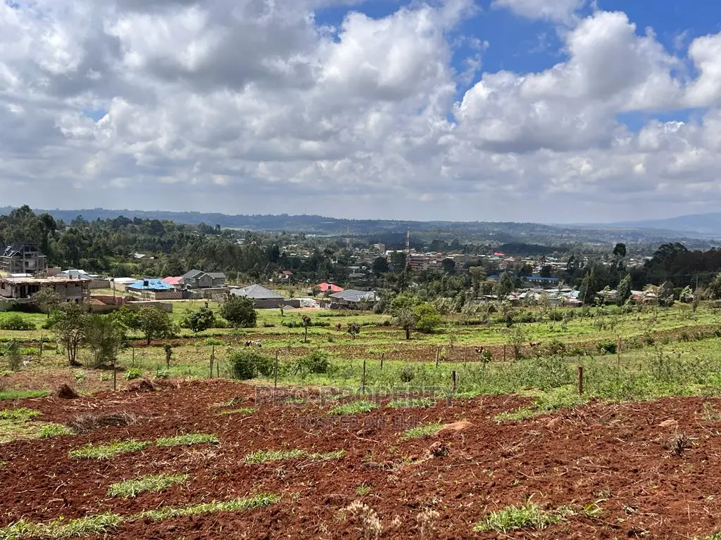 Land for Sale in Kamangu, Kikuyu: Prime Residential in Karai