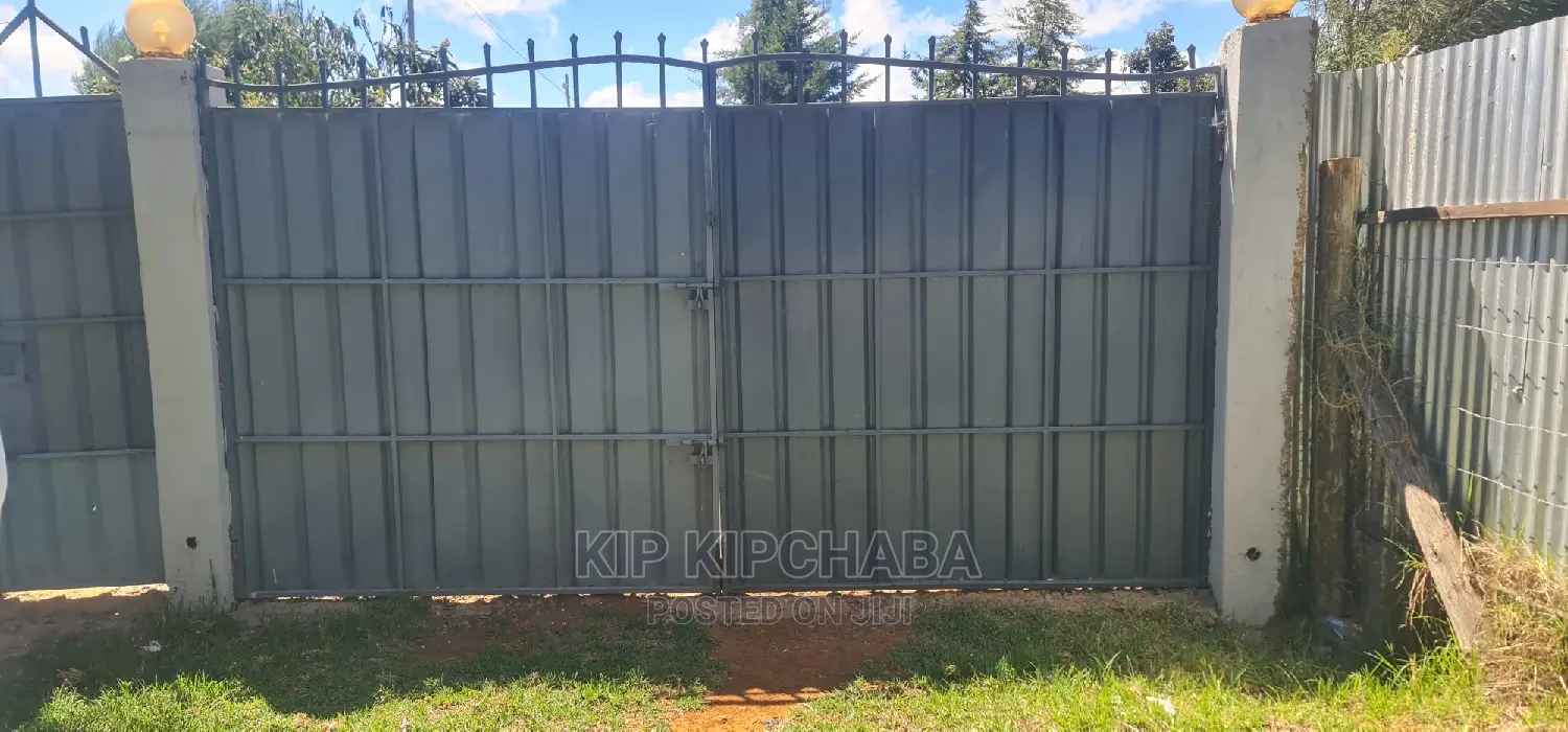 1-Bedroom Bungalow in Desirable Sogomo, Kuinet - Up for Sale in Kuinet