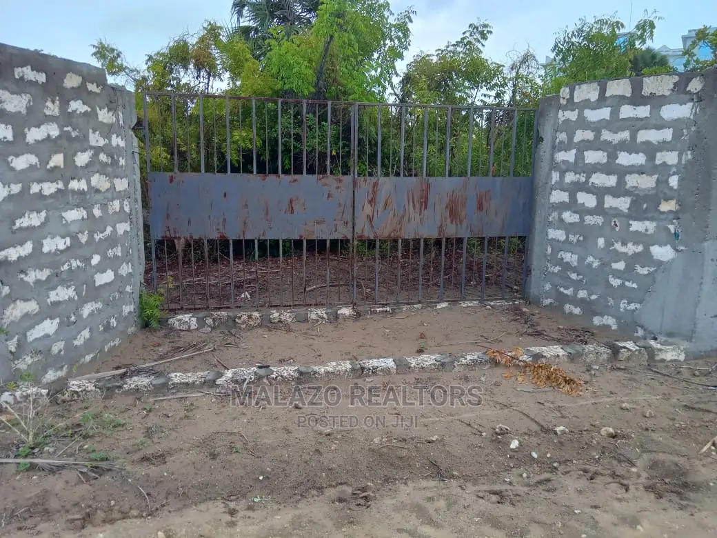 Malindi Beachfront Land for Sale - Seize the Opportunity in Shella