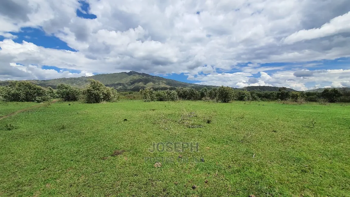 112 Acres of Serene Beauty in Naivasha Kedong - Ideal for Agriculture or Residential Development in HellsGate
