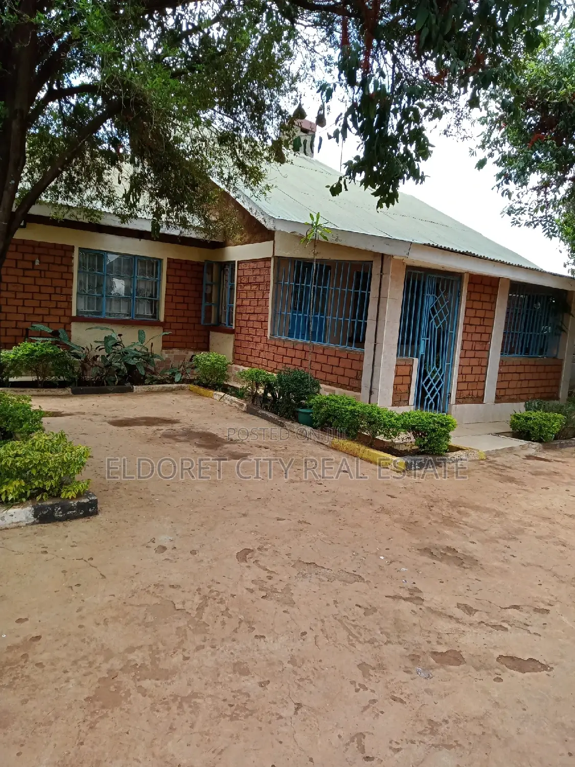 Affordable 1/4 Plot Near Tarmac in Maili Nne - Under 1km Away in Soy