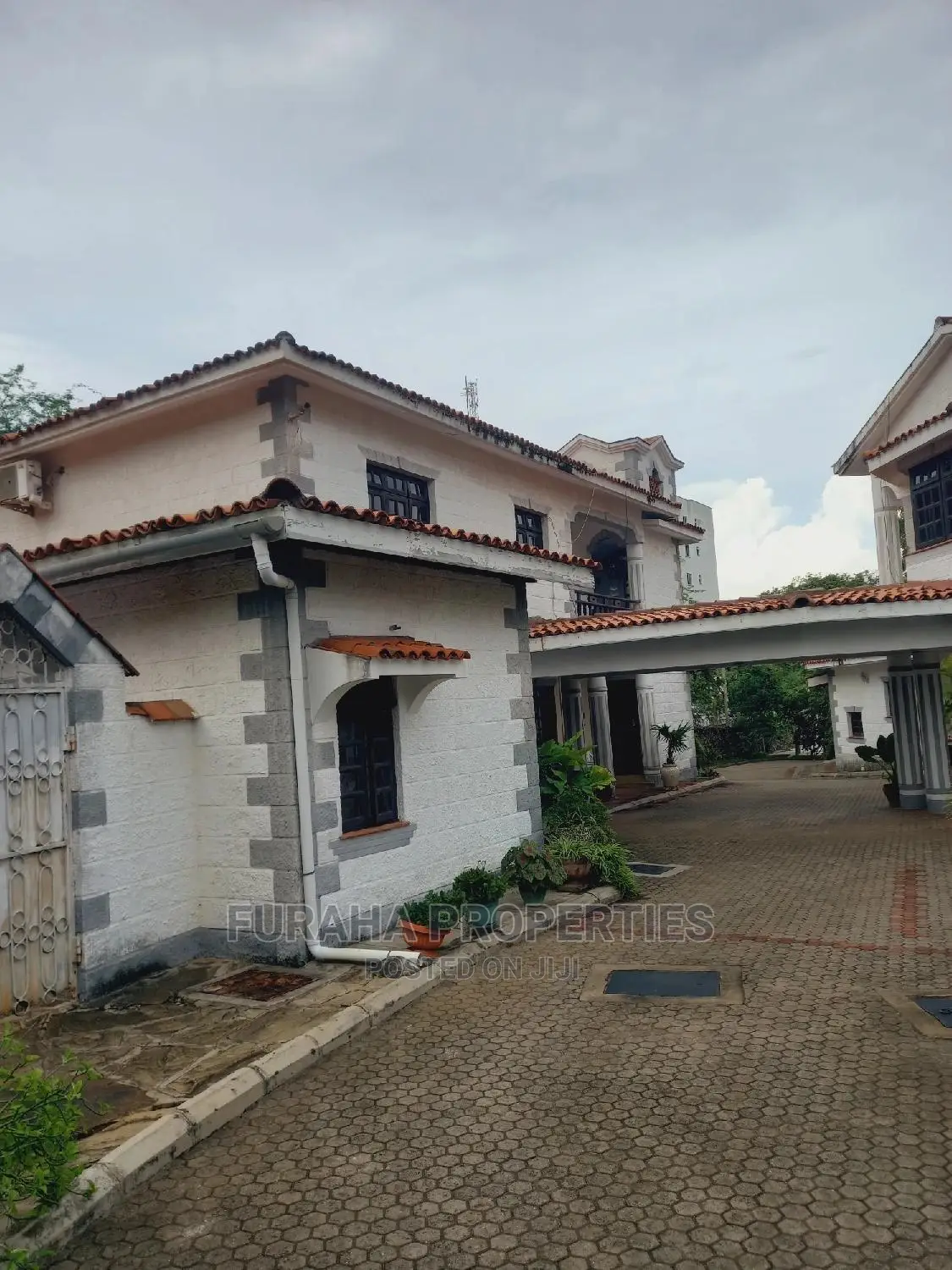 Elegant 5-Bedroom Mansion in Shanzu on the Market in Shanzu