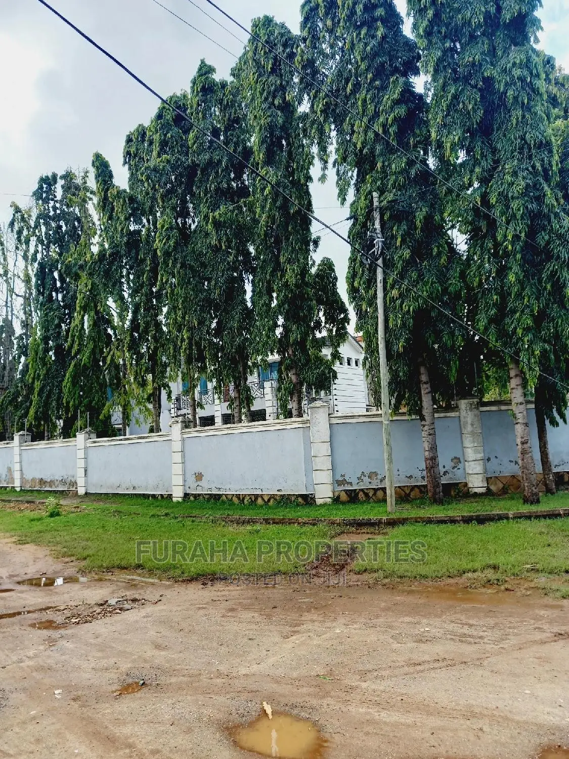 Nyali's 4-Bed Maisonette: A Great Investment Opportunity in Nyali