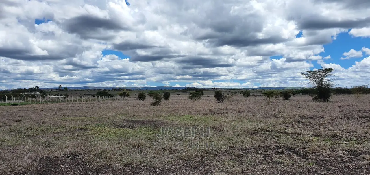Isinya-Kiserian Road: 1 Acre Subdivision into 1/8th Plots in Isinya