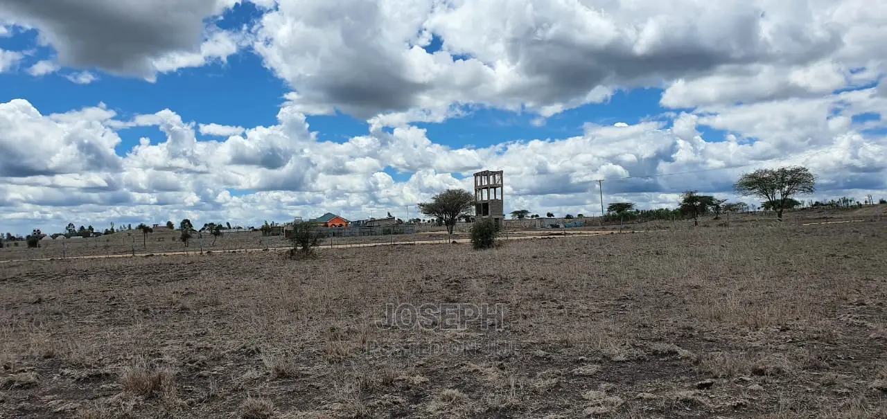 Isinya-Kiserian Road: 1 Acre Subdivision into 1/8th Plots in Isinya