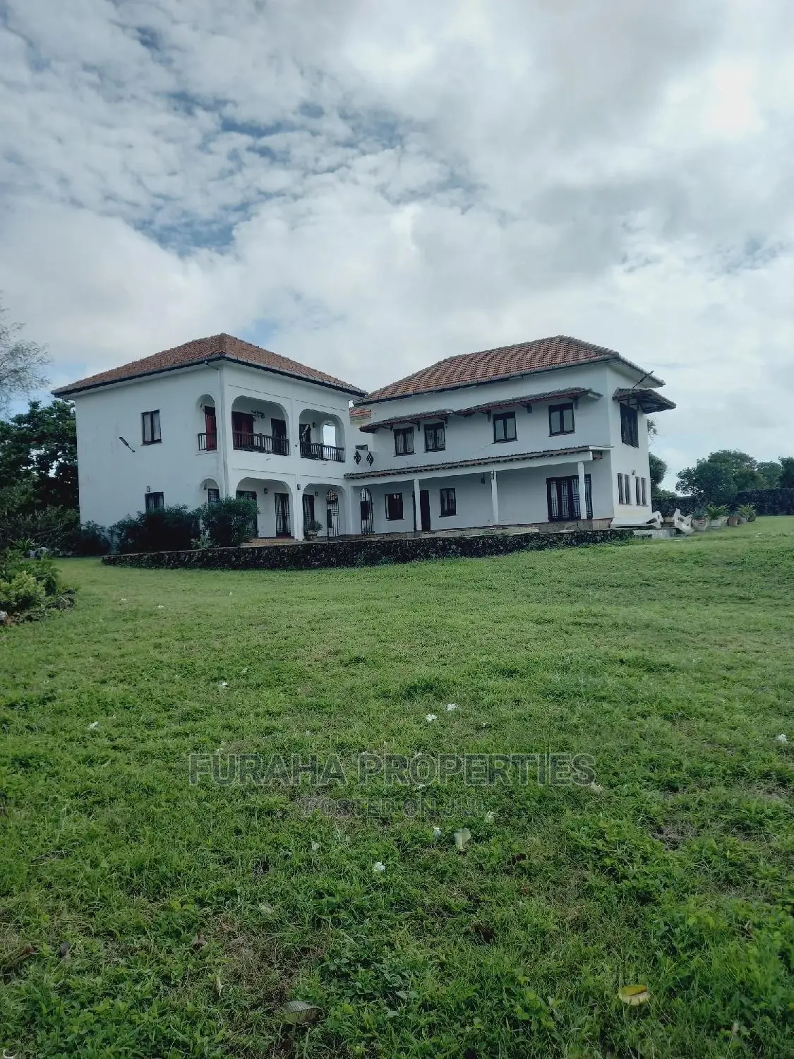 6-Bedroom Dream Home in Shanzu - Now on the Market in Shanzu