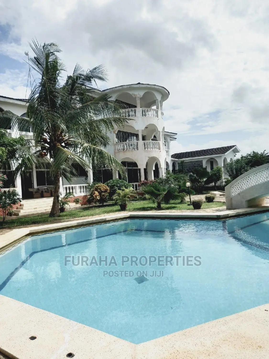 Stunning 5-Bedroom Mansion in Shanzu - For Sale Today in Shanzu