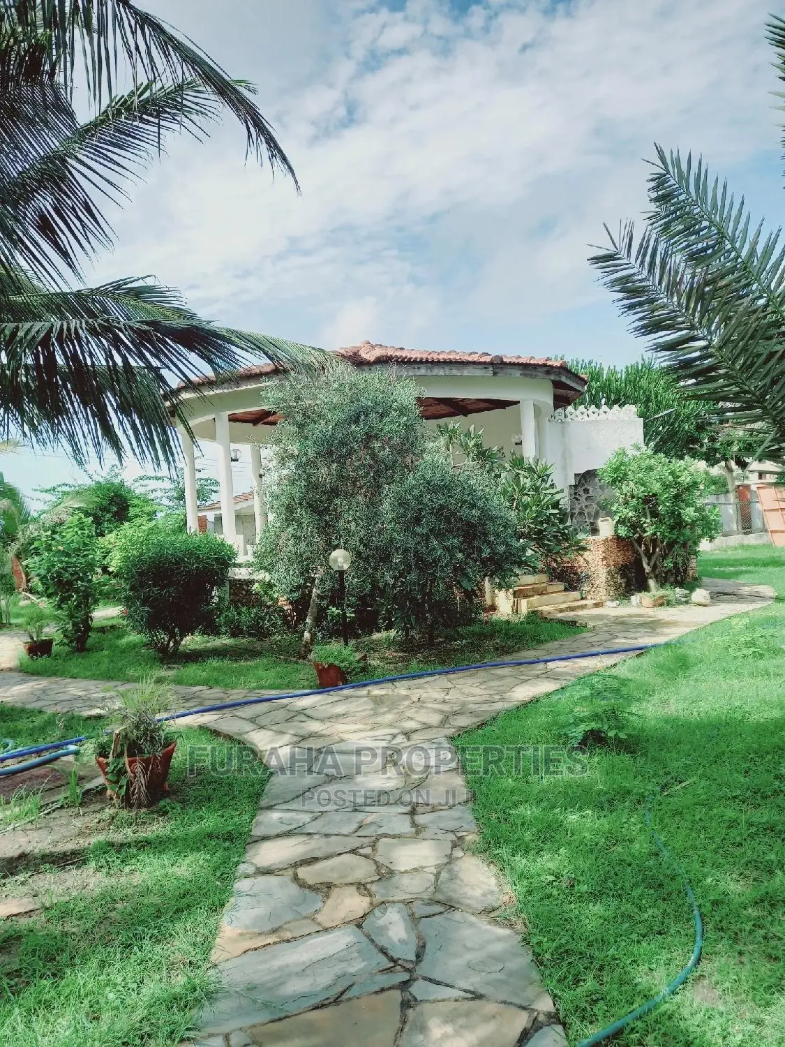 Stunning 5-Bedroom Mansion in Shanzu - For Sale Today in Shanzu