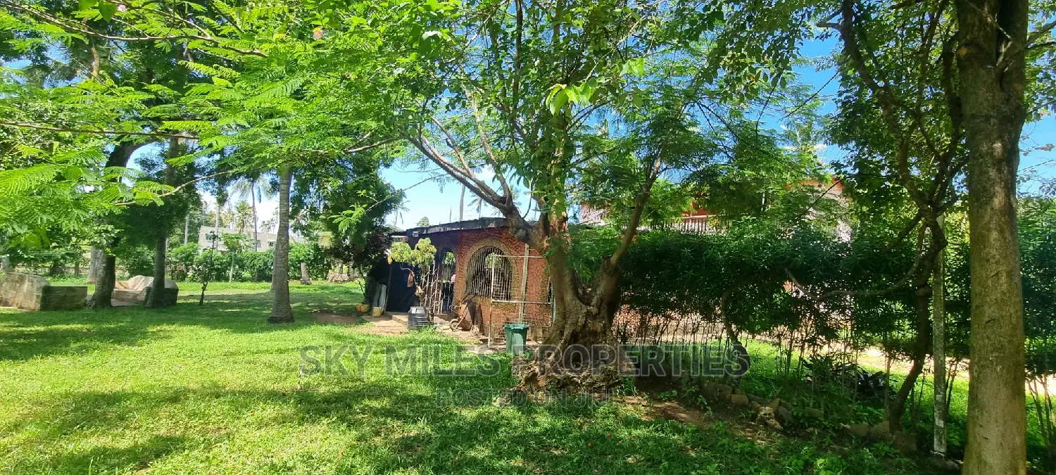 Maisonette in Kikambala: 3 Bedrooms for Sale - Bokoboko in Kikambala
