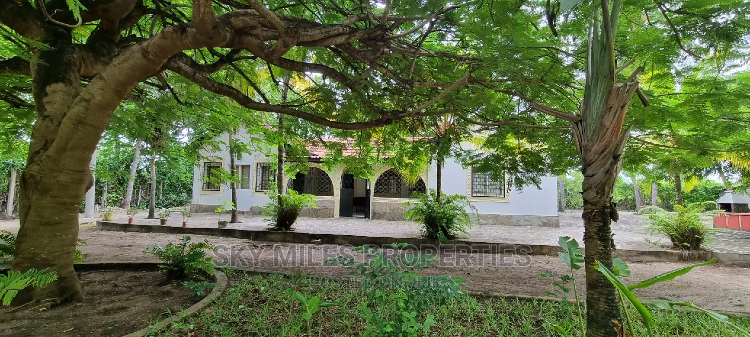 3-Bedroom Bungalow in Jumuia Conference, Kikambala - Ideal Home or Rental Investment in Kikambala
