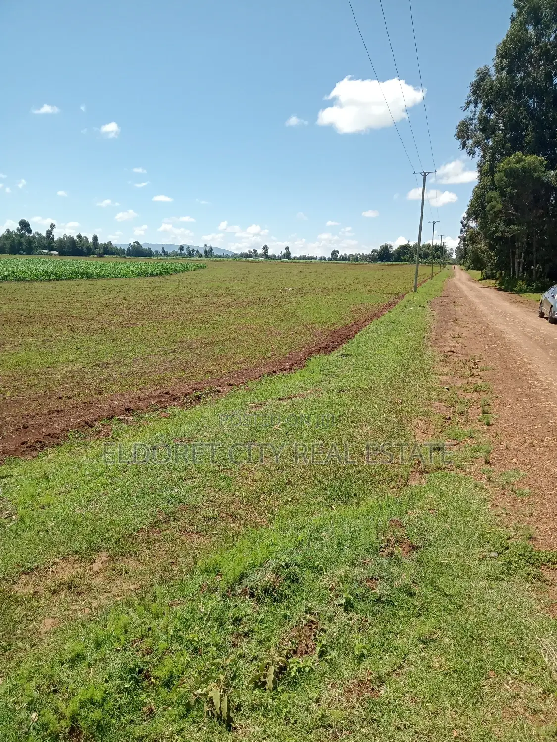 10-Acre Moiben Garage: Investment Opportunity in Soy