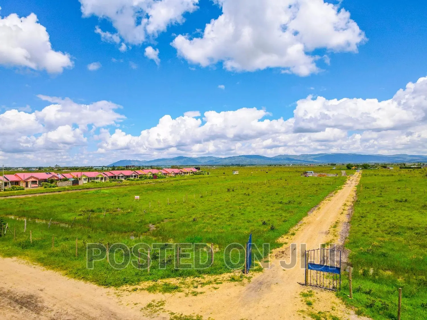 500m Off Kangundo Rd in Kantafu! ^SM in Malaa