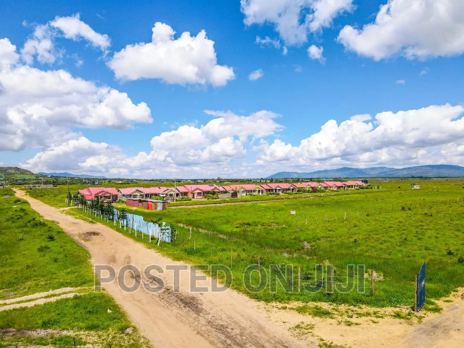 500m Off Kangundo Rd in Kantafu! ^SM in Malaa
