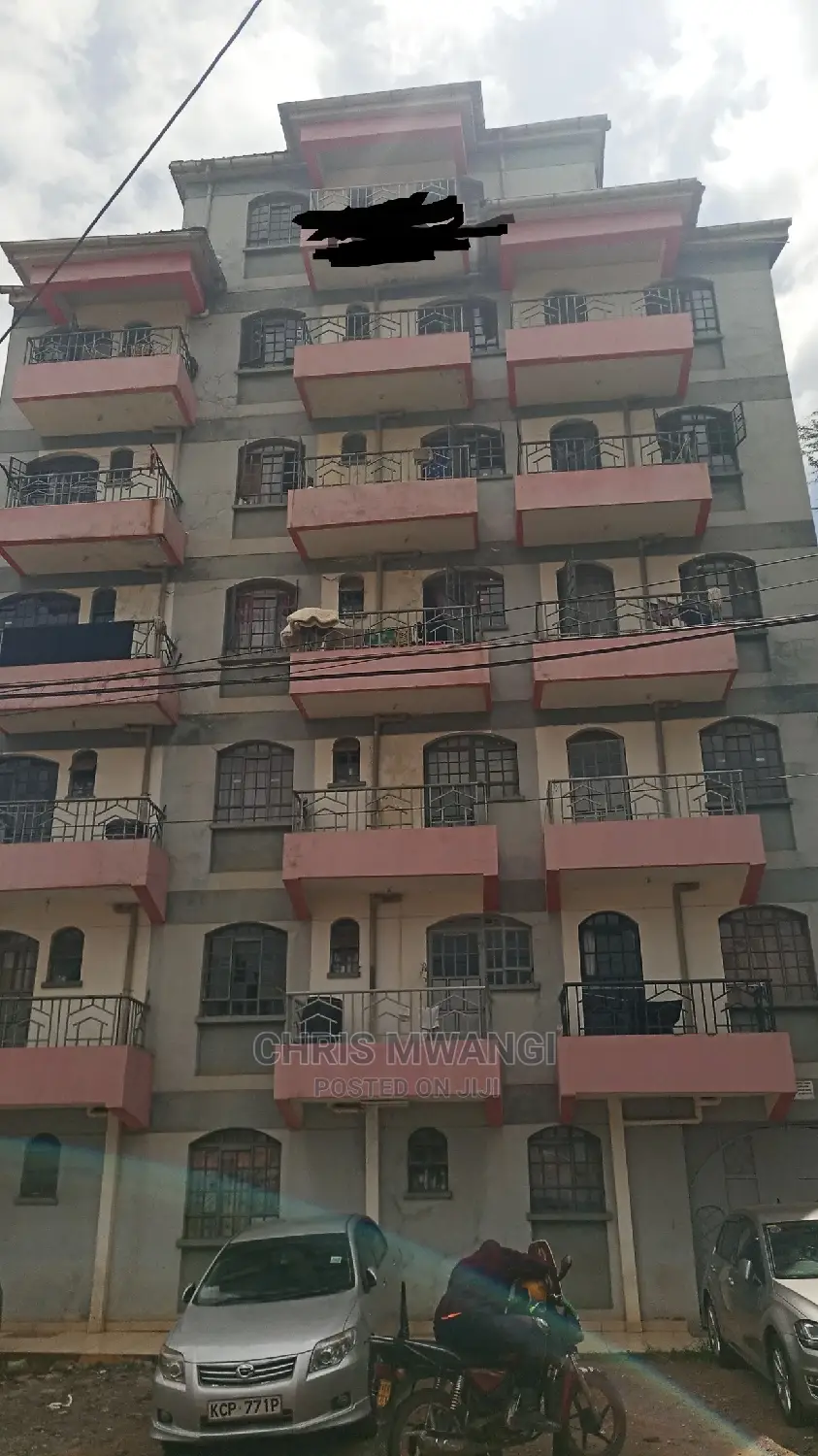 Spacious 1-Bedroom Apartment in Ngumba Near Garden - For Sale in Ngumba Estate