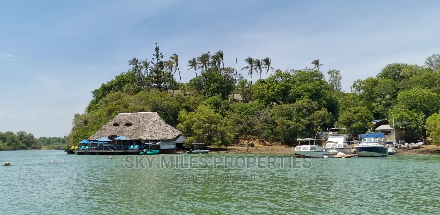 Fast Sale - 1-Acre Creek Beach Plot - Mtwapa, Kenya in Mtwapa