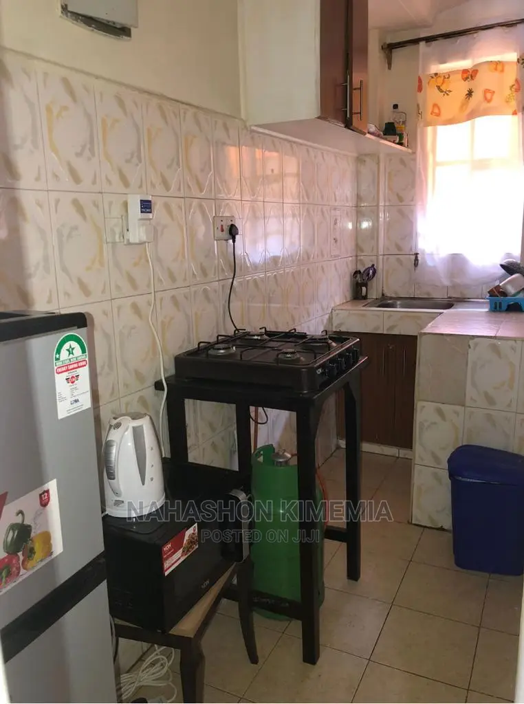 TRM Drive One-Bedroom Airbnb - Roysambu, Ideal for Thika Road Commuters in Roysambu