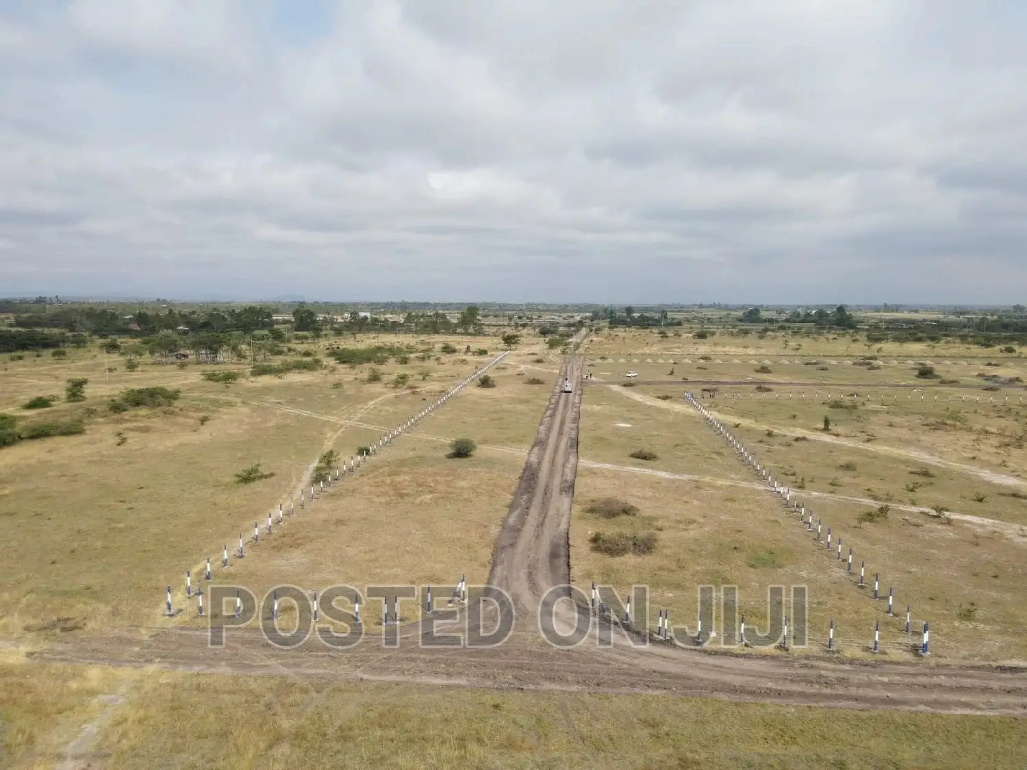 Enjoy a peaceful sanctuary in Koma, San Jose. Two-bedroom, two-bathroom apartment available now. in Malaa