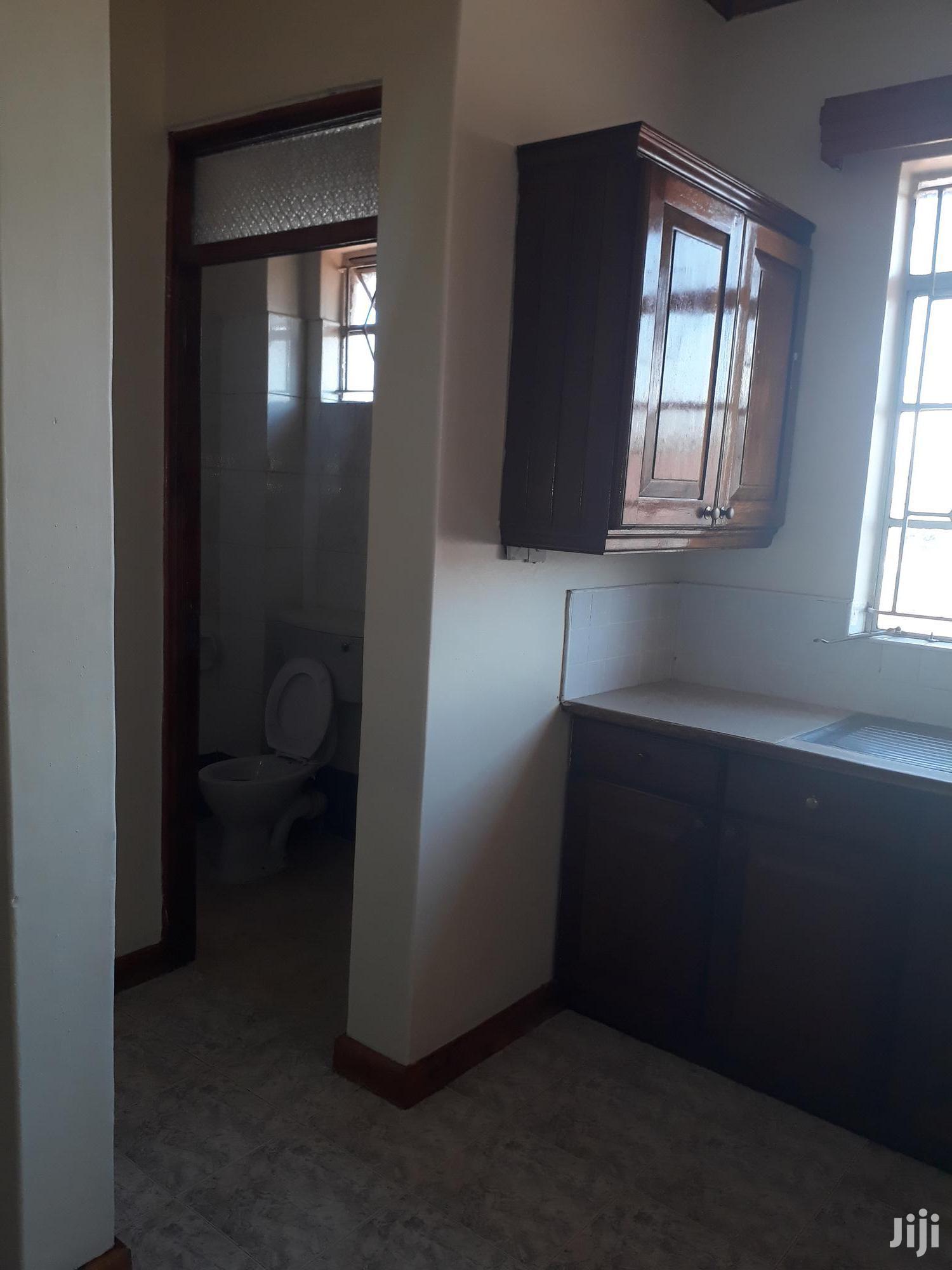 Kileleshwa's Charming 1-Bedroom Apartment for Lease - Modern Amen in Kileleshwa