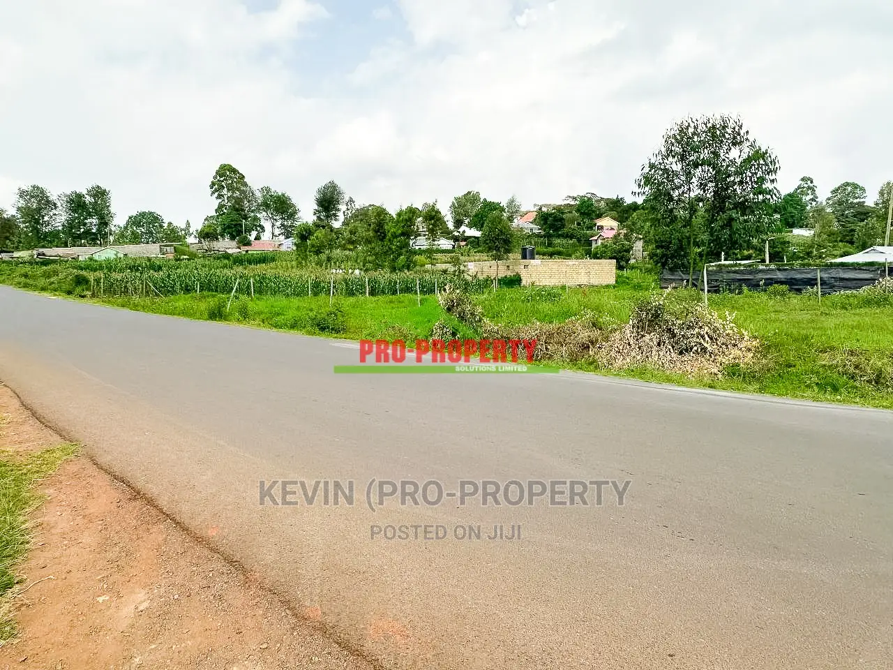 Kikuyu, Ondiri: Prime Land Plots Bordering Tarmac - Seize the Opportunity! in Karai