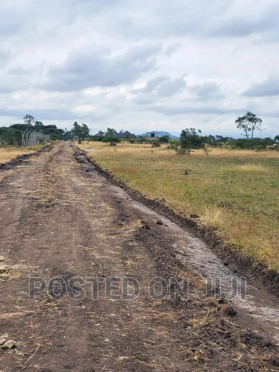 PATA Plot for Sale in Lipa, Mombasa - Perfect for Your New Home in Malaa