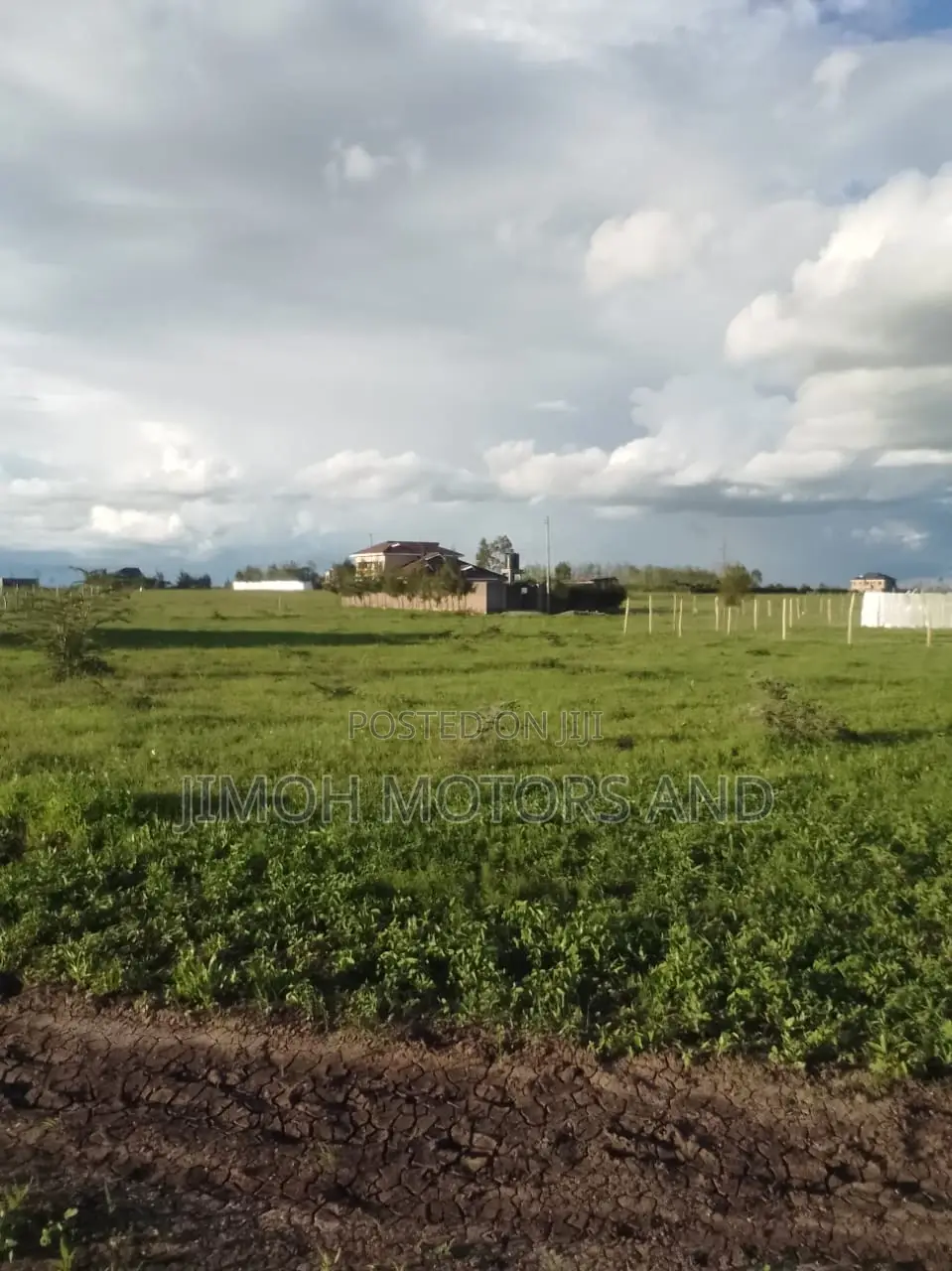 Land Investment: Seize the Opportunity with Our Exclusive Listings in Parklands/Highridge