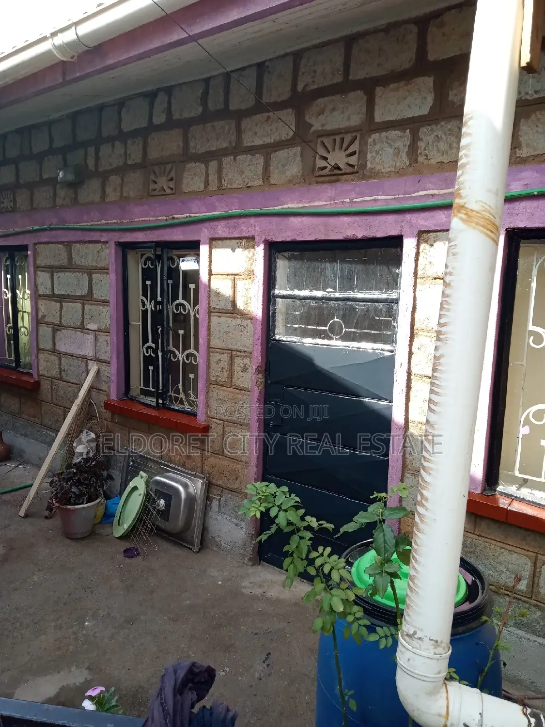Impressive Furnished 3-Bedroom Bungalow in Eldoret CBD for Sale in Eldoret CBD