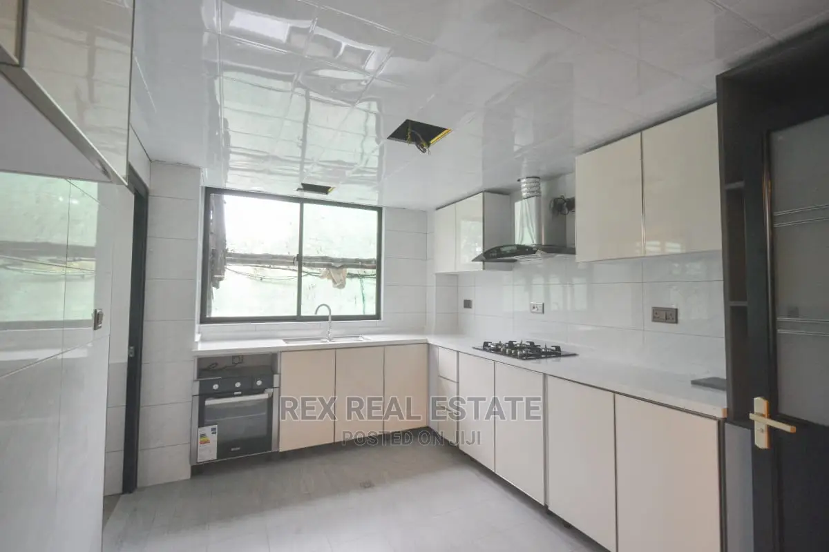 Spacious 3-Bedroom Apartment on Muringa Rd, Hurlingham - Ensuite Available for Rent in Hurlingham