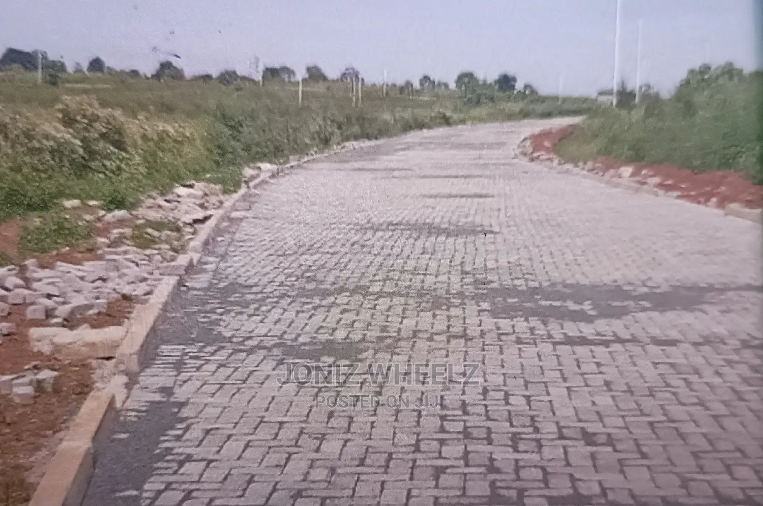 Amani Ridge 1/8 Acre Land: Prestigious Plot for Sale in Kiambu / Kiambu 