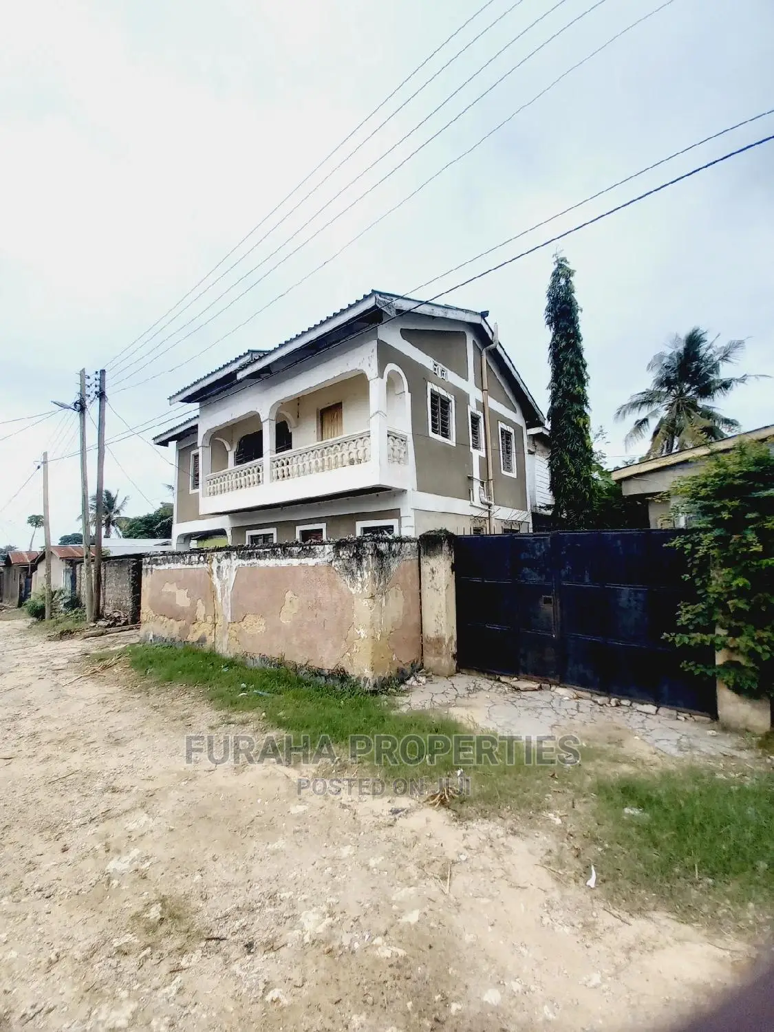 2-Bedroom Block of Flats in Prime Mtopanga Estate, Kisauni - For Sale! in Kisauni