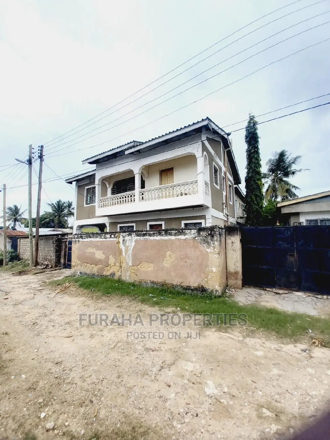 2-Bedroom Block of Flats in Prime Mtopanga Estate, Kisauni - For Sale! in Kisauni