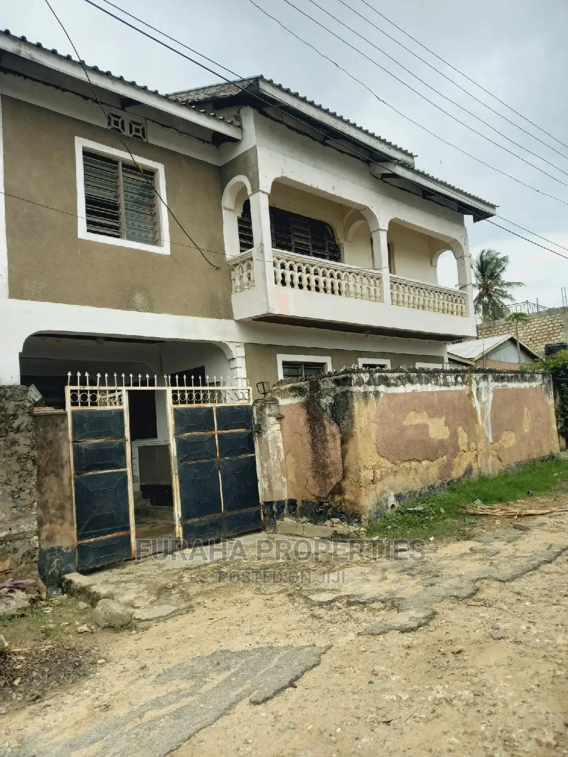 2-Bedroom Block of Flats in Prime Mtopanga Estate, Kisauni - For Sale! in Kisauni