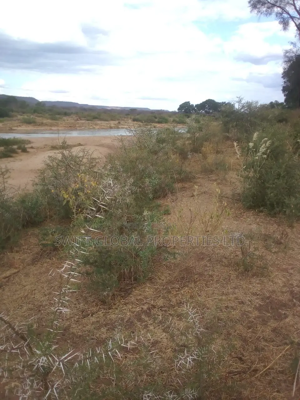 800 Acres Touching Athi River Is Available for Lease in Kambu in Mtito Andei