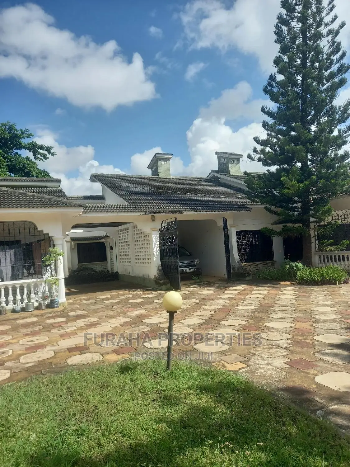 Bungalow with 4 Bedrooms in Shanzu - For Sale in Shanzu