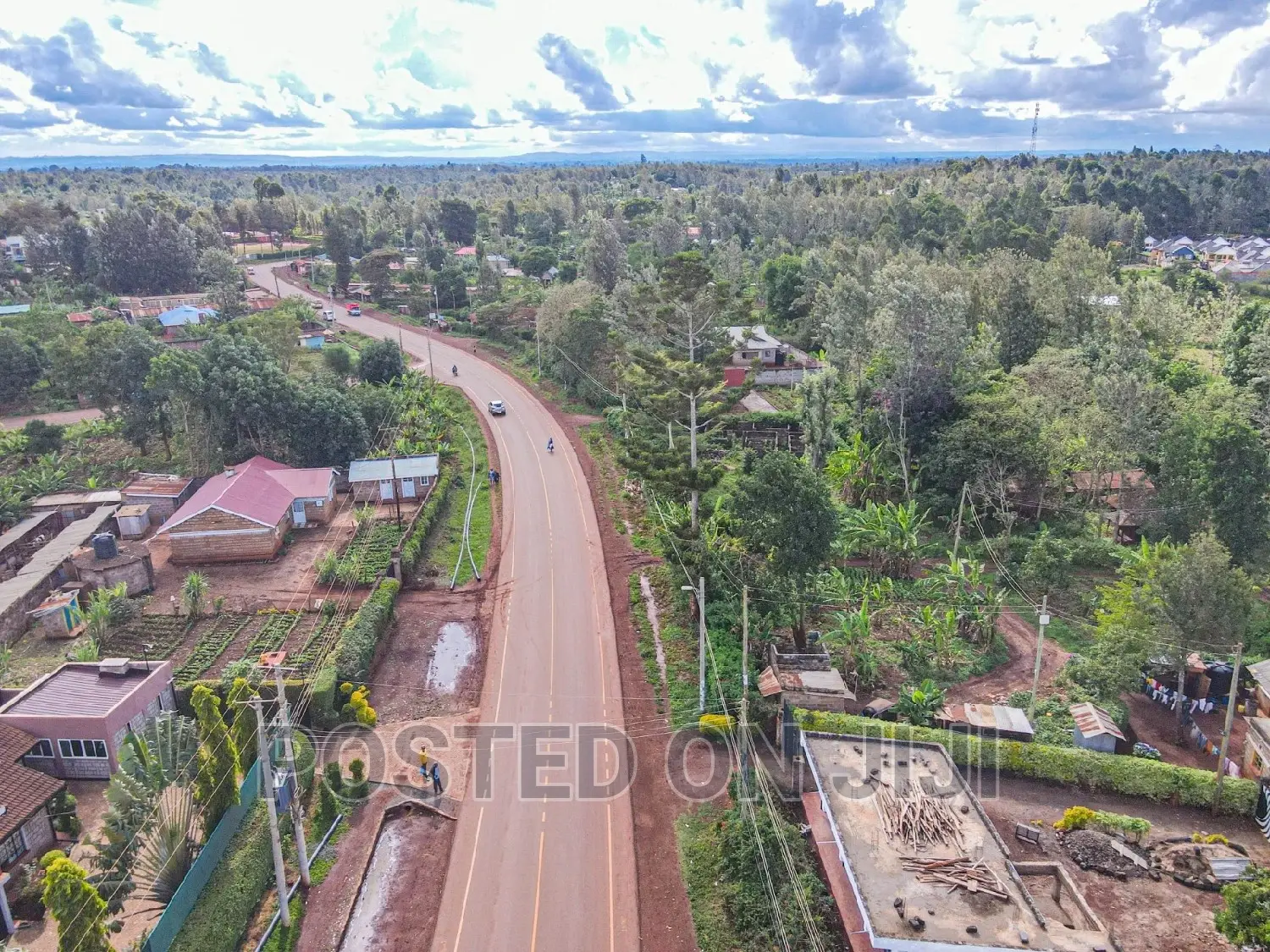 Kenyatta Road 10minutes From Exit 14' EK in Kalimoni