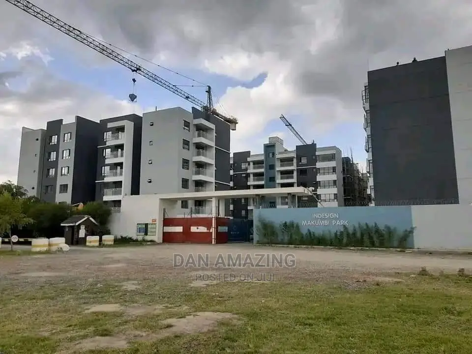 4-Bedroom Penthouse in Hotel 67 Neighborhood - For Sale in Hotel 67 Area