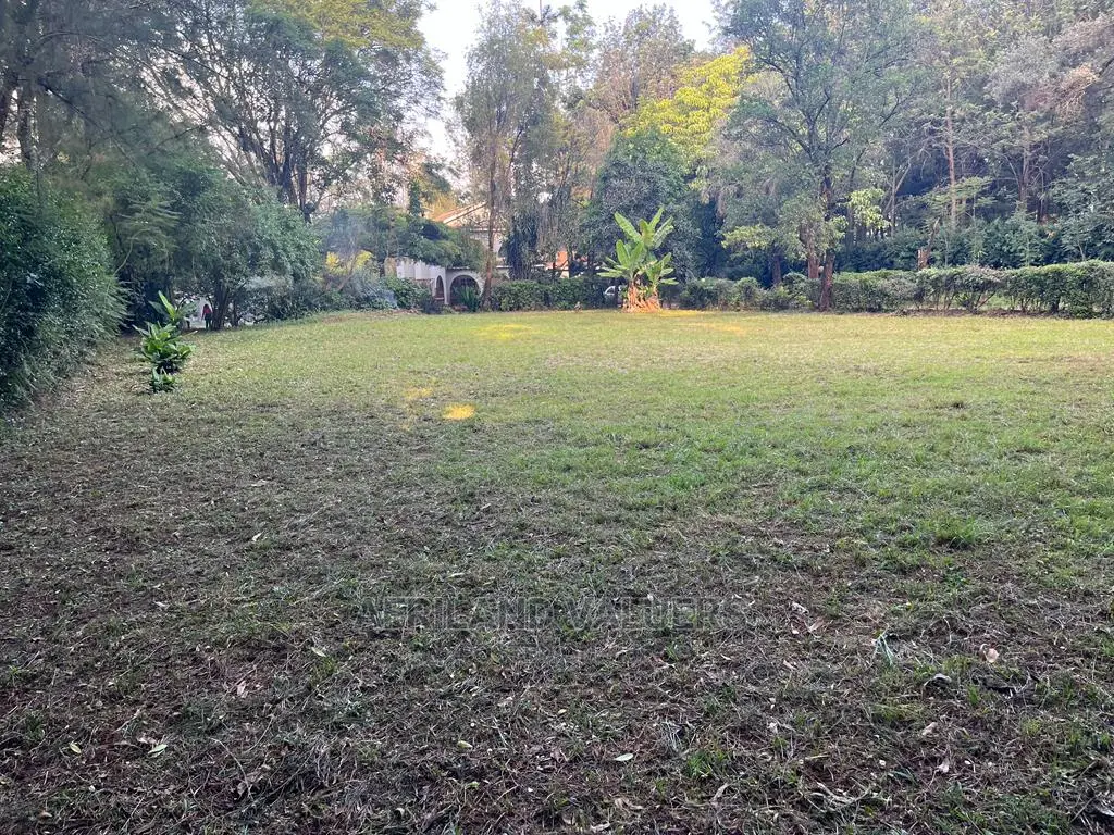 Luxurious 1-Acre Land Parcel in Elegant Karen in Karen