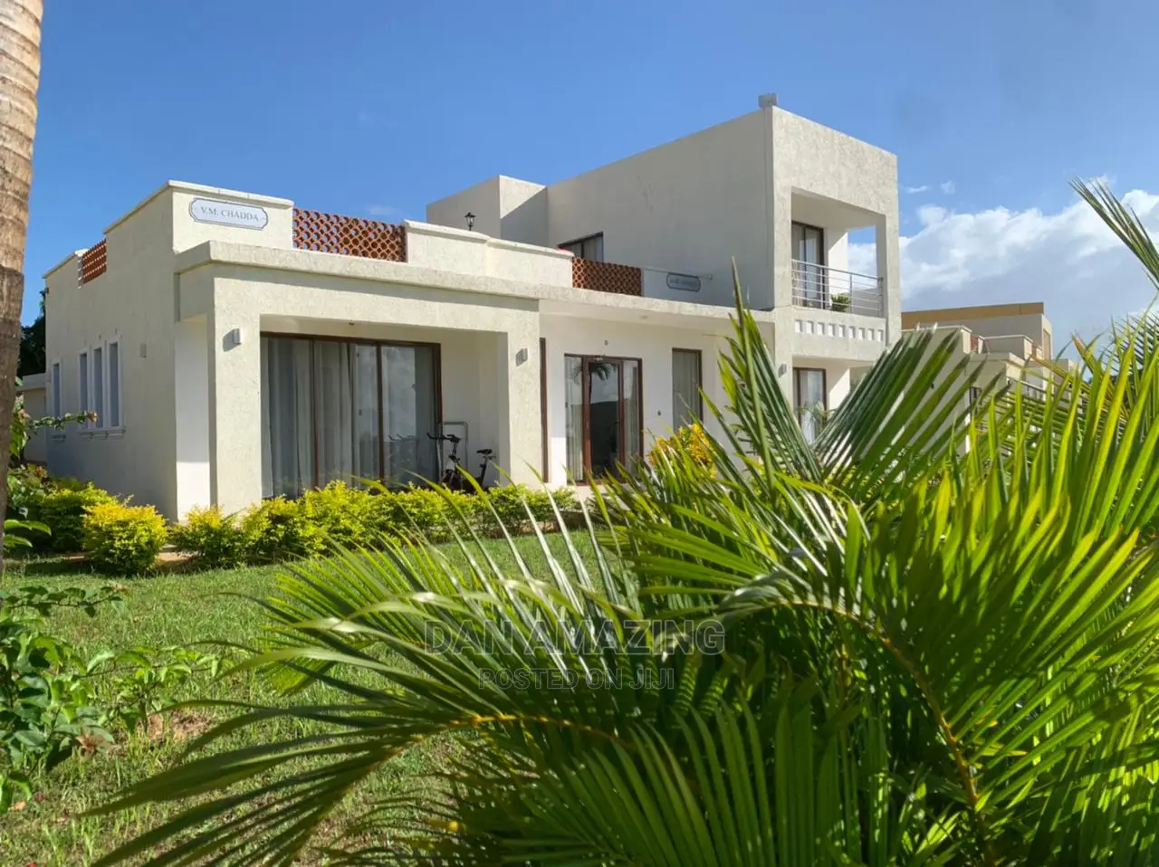 Vipingo's Spacious 5-Bedroom Mansion - On the Market in Vipingo