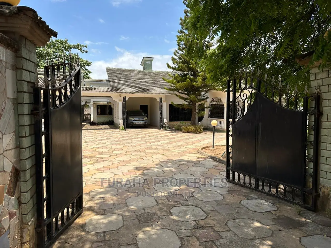 Spacious 4-Bedroom Bungalow in Shanzu for Sale in Shanzu