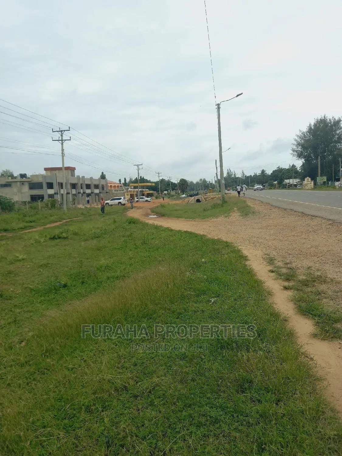 1 Acre Commercial Land Available for Purchase in Ukunda, UK in Ukunda